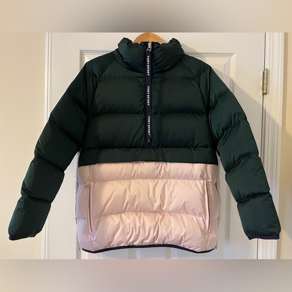 Tory Burch Sport Down Satin Pullover Jacket / XS / Conifer Green and Cotton Pink